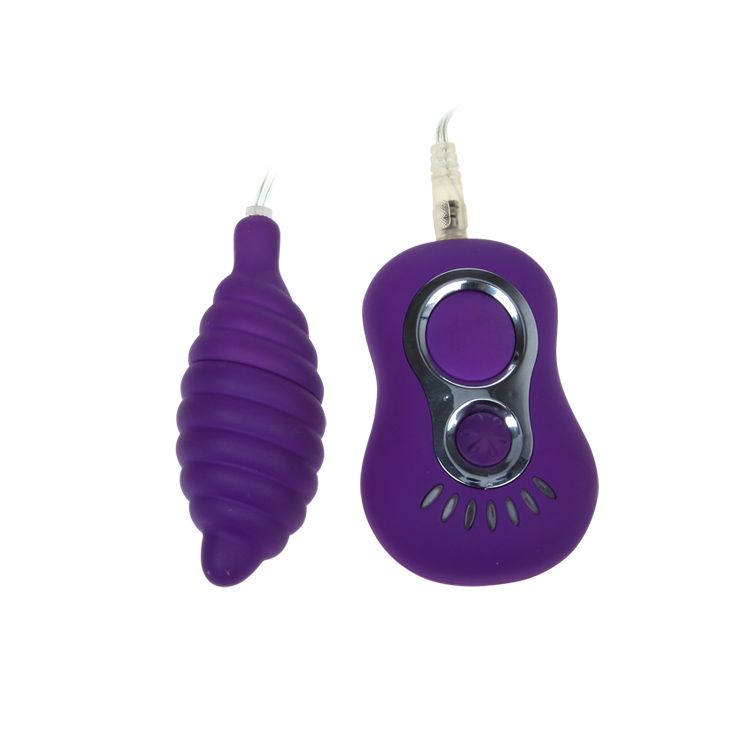 Мастурбатор c вибрацией в форме женского тела с анусом и вагиной - фото 129688
