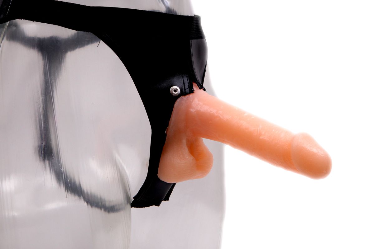 Женский страпон с реалистичной насадкой - 18 см. - фото 130131