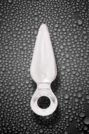 Миниатюрная прозрачная анальная пробка JOLIE с кольцом - фото 133876 Миниатюрная прозрачная анальная пробка JOLIE с кольцом - фото 133876