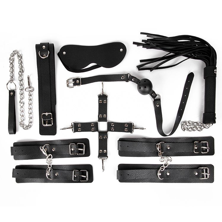 Большой черный набор БДСМ: наручники, оковы, ошейник с поводком, кляп, маска, плеть, фиксатор - фото 176555