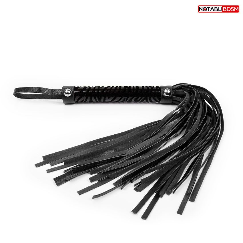 Черная гладкая плеть-флоггер с ручкой - 40 см. Bior toys NTB-80524