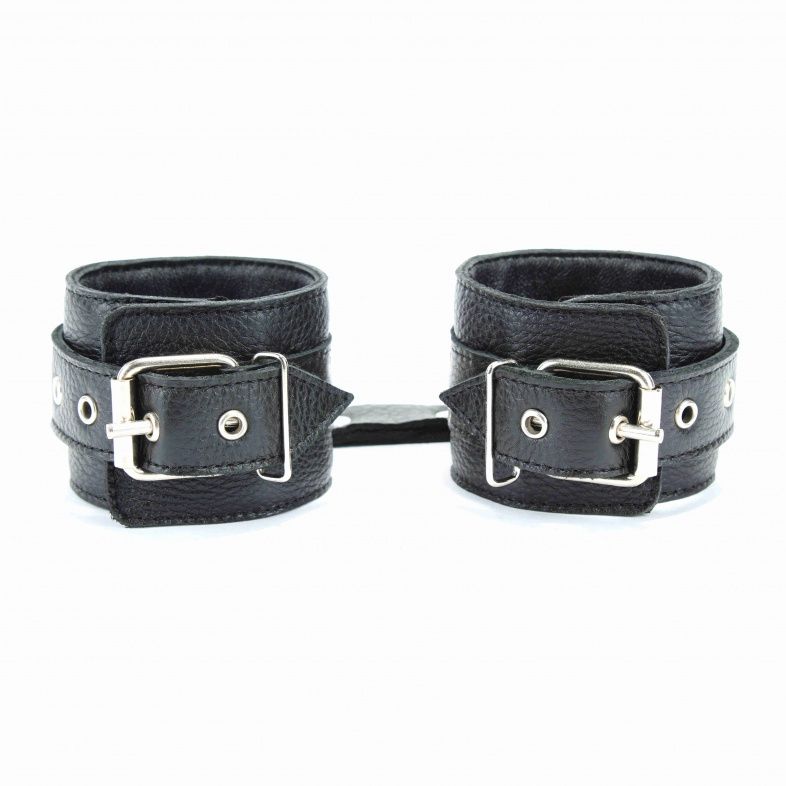 Чёрные кожаные оковы с клепками - фото 139398