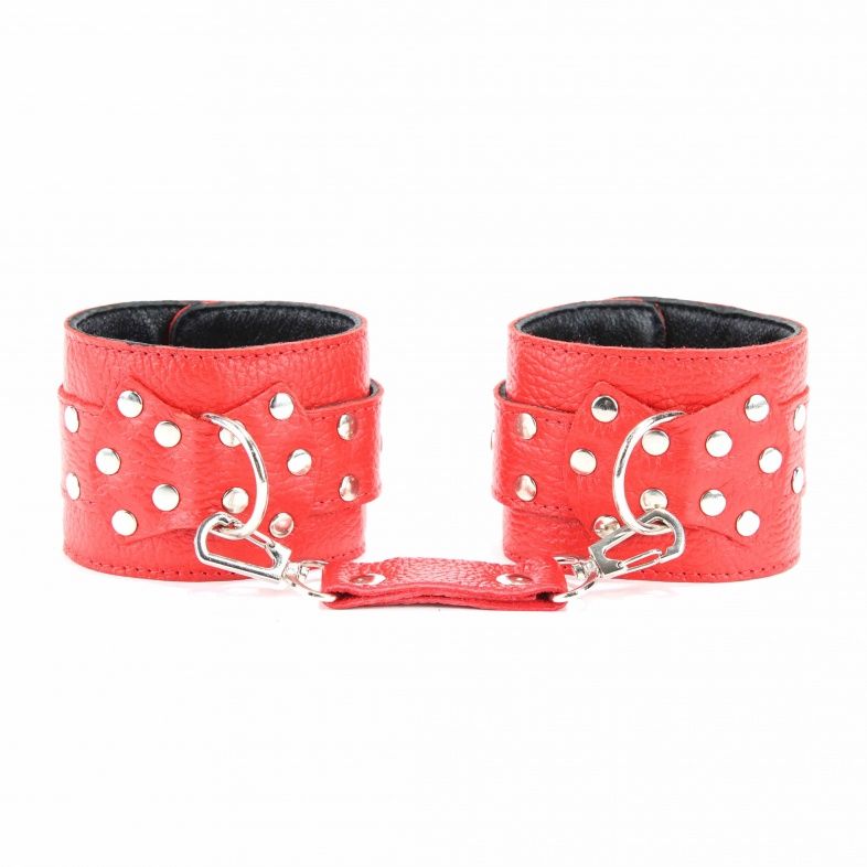 Красные кожаные наручники - фото 142505 Красные кожаные наручники - фото 142505