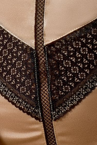 Облегающая сорочка Martina со стрелочкой от лифа - фото 142939 Облегающая сорочка Martina со стрелочкой от лифа - фото 142939