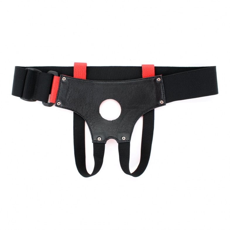Красные кожаные трусики для страпона - фото 144633