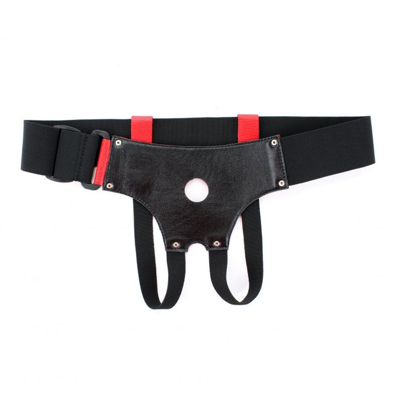 Трусики для маленькой насадки из красной кожи - фото 144820 Трусики для маленькой насадки из красной кожи - фото 144820