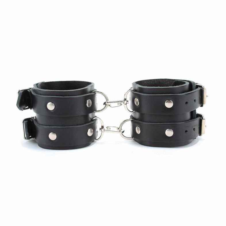 Черные кожаные оковы с двумя пряжками - фото 148716