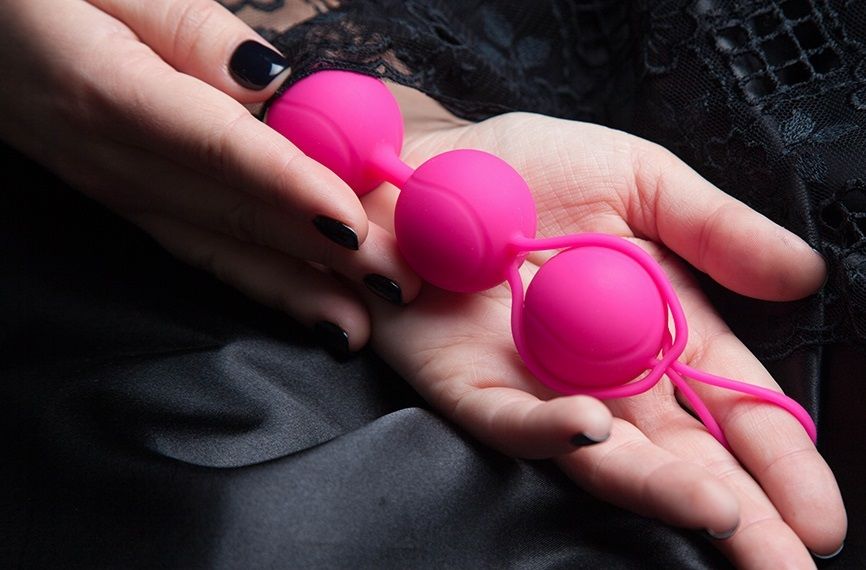 Ярко-розовый набор для тренировки вагинальных мышц Kegel Balls - фото 151034