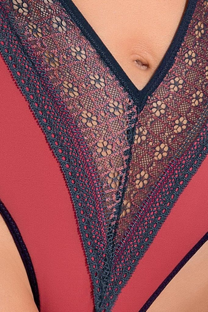 Шикарное боди Sylviane с треугольным вырезом под лифом - фото 172698 Шикарное боди Sylviane с треугольным вырезом под лифом - фото 172698