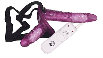 Страпон с вибрацией и вагинальной пробкой STRAP ON DUO - 18 см.