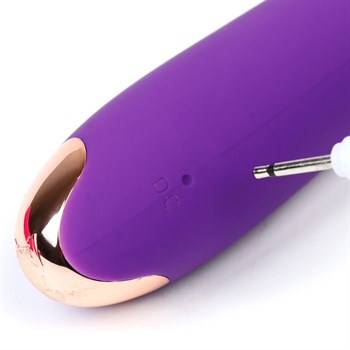 Фиолетовый вибратор для стимуляции точки G - 22 см.