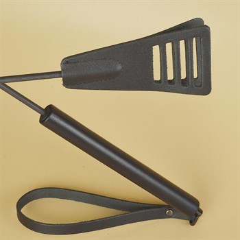 {{photo.Alt || photo.Description || 'Черный кожаный стек «Сириус» - 60 см.'}}