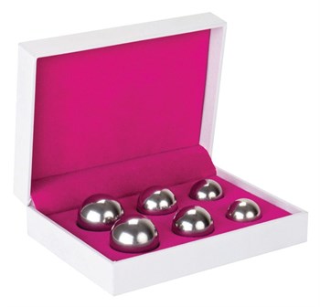 {{photo.Alt || photo.Description || 'Набор из 6 серебристых вагинальных шариков Ben Wa Balls Set'}}