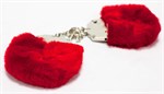 Меховые красные наручники Original Furry Cuffs - фото 180185