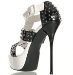 Туфли с металлическими заклепками - фото 239524