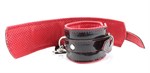 Чёрно-красные лаковые перфорированные наручники - фото 1402535