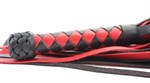 Черно-красная плеть с плетеной ромбовидной ручкой - 60 см. - фото 1402612
