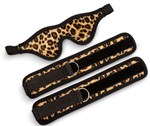 Черно-леопардовый комплект: наручники на липучке и маска без прорезей - фото 100446
