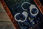 Металлические наручники Be Mine с парой ключей - фото 143148