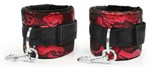 Красно-черные наручники с карабинами - фото 165938
