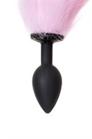 Черная анальная втулка с бело-розовым хвостиком - размер S - фото 1365102