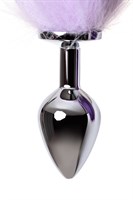Серебристая металлическая анальная втулка с фиолетово-белым хвостом - размер M - фото 1406769