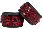 Красно-черные наручники и наножники Luxury Hogtie - фото 1365649