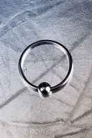 Серебристое кольцо на пенис с шариком - фото 175870