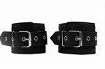 Черные наручники с фиксацией на двух карабинах - фото 1312817