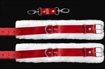 Бело-красные наручники из натуральной кожи с нежным мехом - фото 1317279