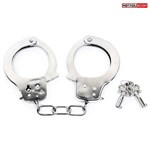 Серебристые металлические наручники на сцепке с ключиками - фото 1423626