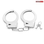Серебристые металлические наручники на сцепке с фигурными ключиками - фото 1329085