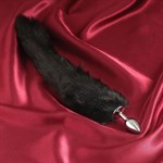 Серебристая анальная втулка с черным хвостиком - фото 1415408