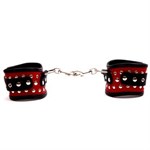 Фигурные красно-чёрные наручники с клёпками - фото 1359485