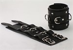 Чёрные не подшитые широкие наручник с 3 D-кольцами - фото 138129