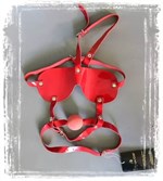 Красная лакированная маска-сбруя с кляпом-шаром - фото 1414085