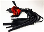 Черная замшевая плеть с красной лаковой розой в рукояти - 40 см. - фото 1344435