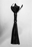 Черная кожаная плеть с розой в рукояти - 40 см. - фото 1344453
