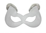 Белая маска из натуральной кожи с мехом на ушках - фото 1346693