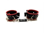 Черно-красные наручники с бантиками из эко-кожи - фото 1347391