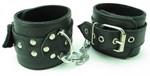 Чёрные наручники из кожи с пряжками - фото 311913