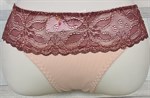 Трусики-бразилиана выполнены из кружева с люрексом 309542