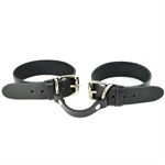 Черные кожаные наручники со съемной леопардовой опушкой - фото 1421563