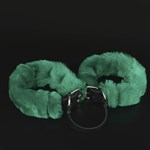 Черные кожаные наручники со съемной зеленой опушкой - фото 1421629