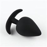 Черная силиконовая анальная пробка Soft-touch - 5,3 см. - фото 1425385