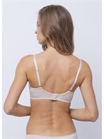 Бюстгальтер на каркасах с Т-образным членением чашек 486079