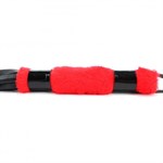 Черная плеть с красной меховой рукоятью - 44 см. - фото 1335112