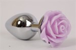 Серебристая анальная пробка с сиреневой розой - 7,6 см. - фото 149035