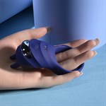 Синее эрекционное виброкольцо с клиторальной подушечкой и пультом ДУ Adjustable Fun Ring 519068
