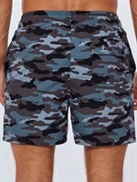 Мужские шорты с серым камуфляжным принтом 519941